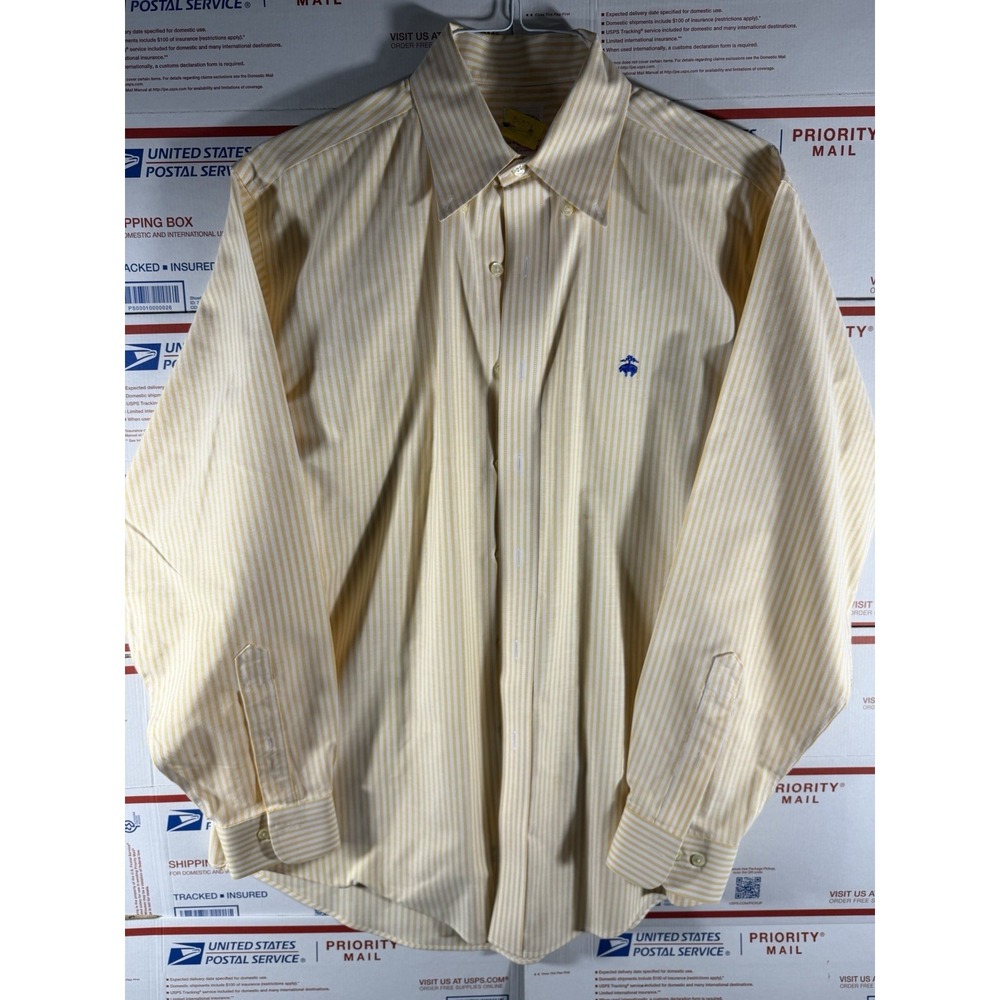 Brooks Brothers Button Down Dress Shirt Size Med Yellow White Men's DRY CLEANED